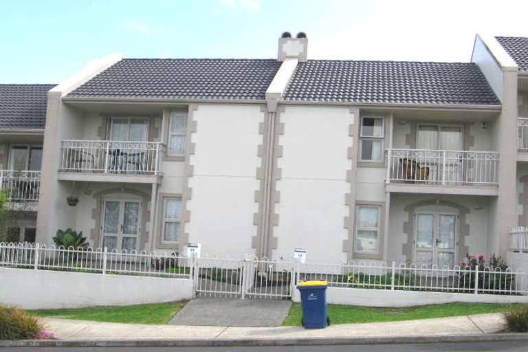 Photo of property in 19 Mt Lebanon Lane, Henderson, Auckland, 0612