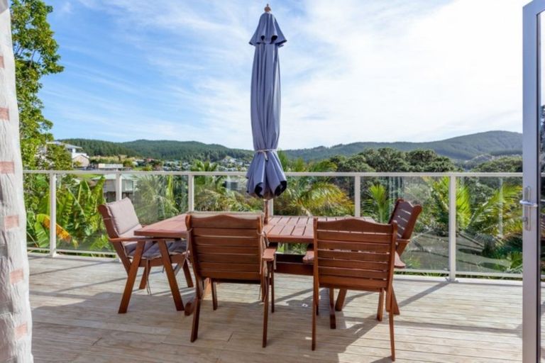 Photo of property in 126 Oratia Place, Onemana, Whangamata, 3691