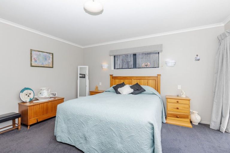 Photo of property in 39 Ayrshire Drive, Grandview Heights, Hamilton, 3200