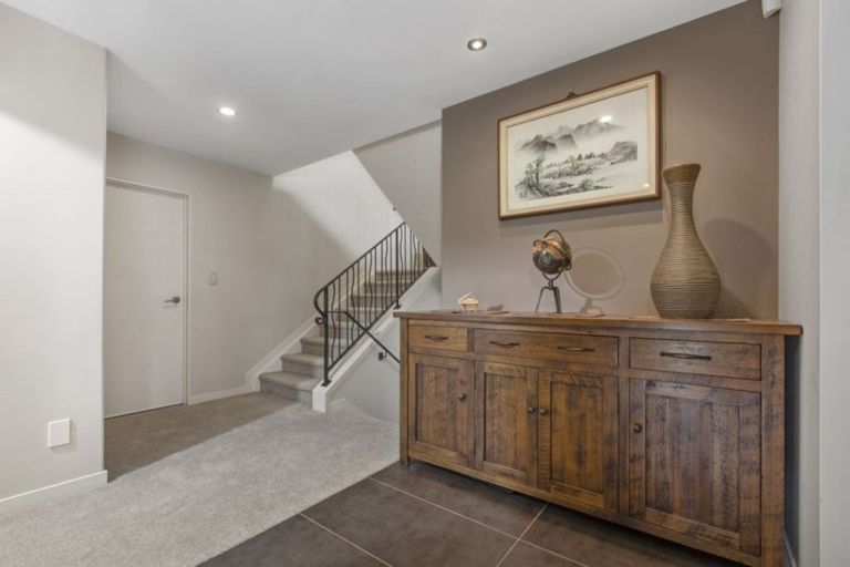 Photo of property in 64 Laurel Oak Drive, Schnapper Rock, Auckland, 0632