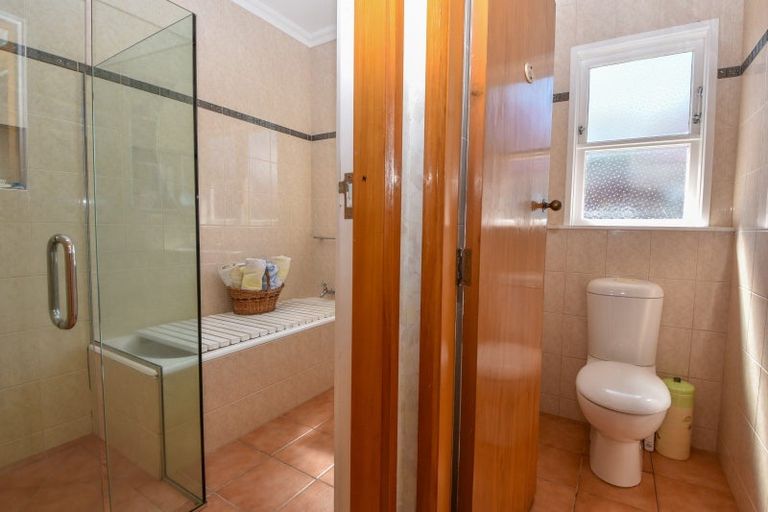 Photo of property in 258 High Street North, Carterton, 5713