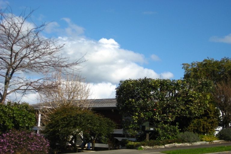 Photo of property in 26 Maratahu Street, Westown, New Plymouth, 4310