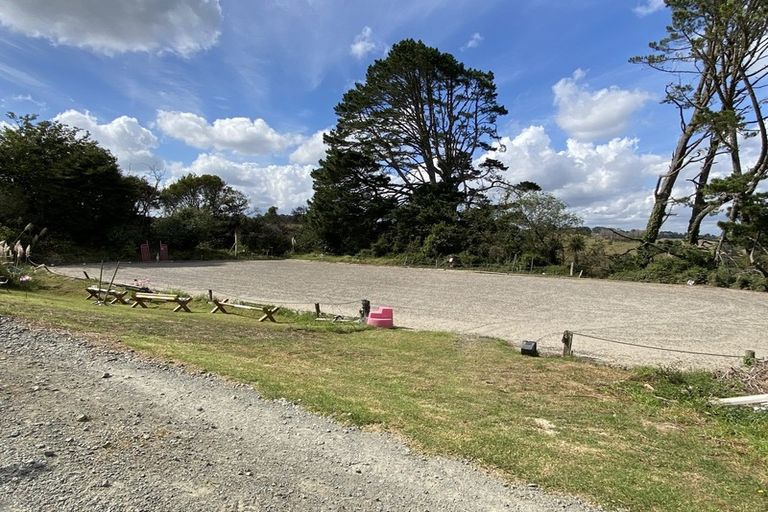 Photo of property in 569 Kanohi Road, Kaukapakapa, 0873