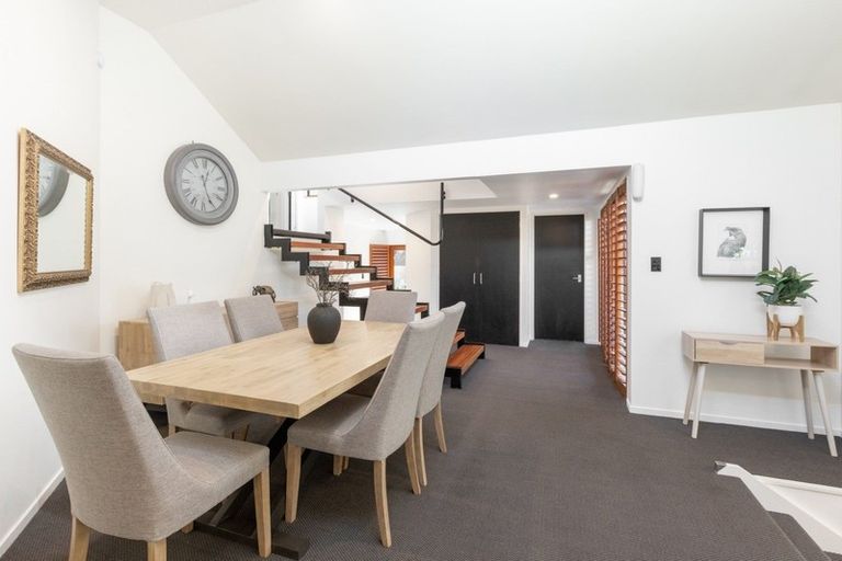 Photo of property in 73 Kopanga Road, Havelock North, 4130