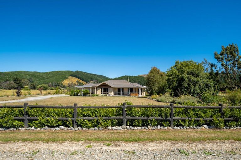 Photo of property in 70 Seniors Road, Wairau Valley, Blenheim, 7271