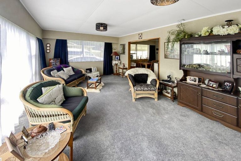 Photo of property in 3 Rawhiti Street, Dannevirke, 4930