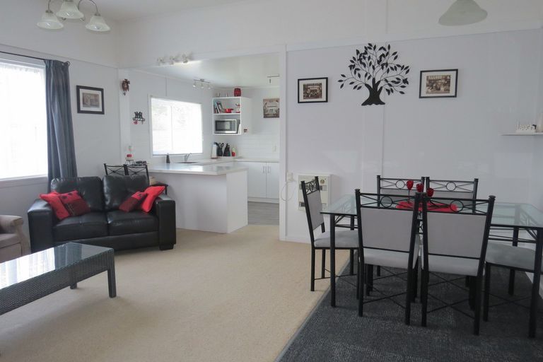 Photo of property in 21 Mount Cook Road, Fairlie, 7925