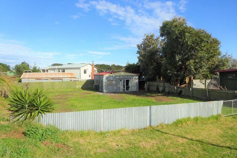 Photo of property in 66 Pratt Avenue, Foxton Beach, Foxton, 4815