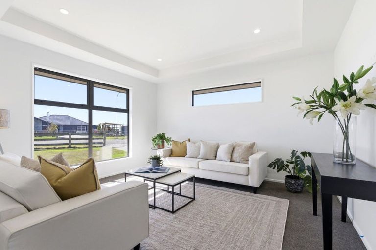 Photo of property in 17 Edgeworth Road, Darfield, 7571