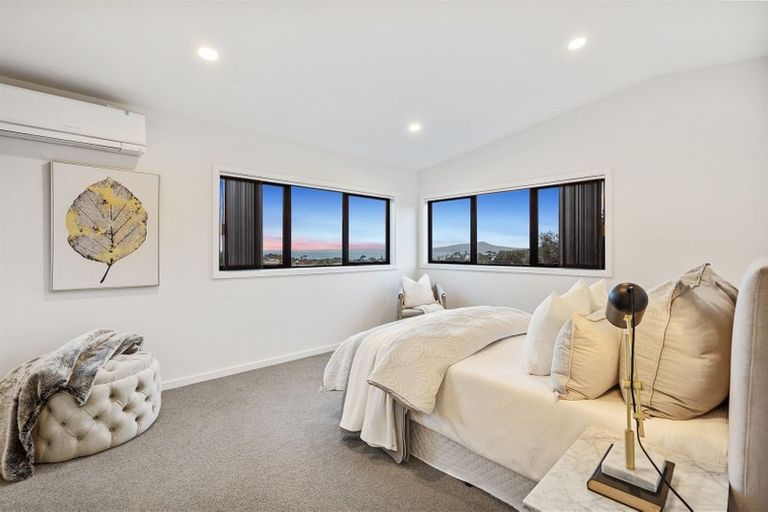 Photo of property in 73b East Coast Road, Castor Bay, Auckland, 0620