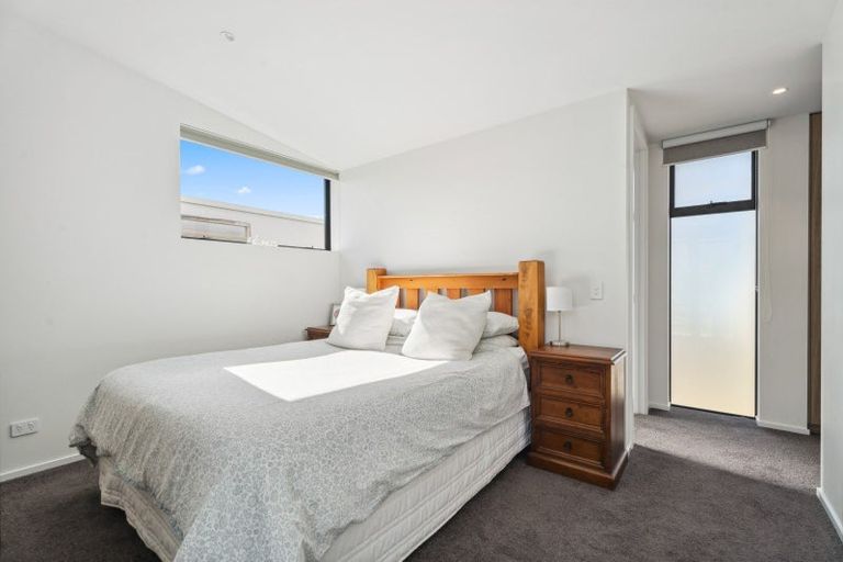 Photo of property in 2b Stackbrae Avenue, Wanaka, 9305