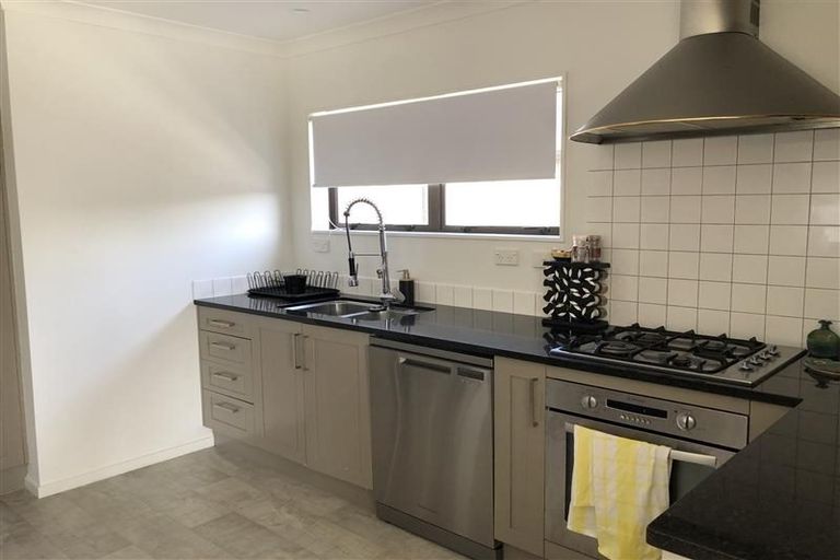 Photo of property in 29a Bay Street, Red Beach, 0932