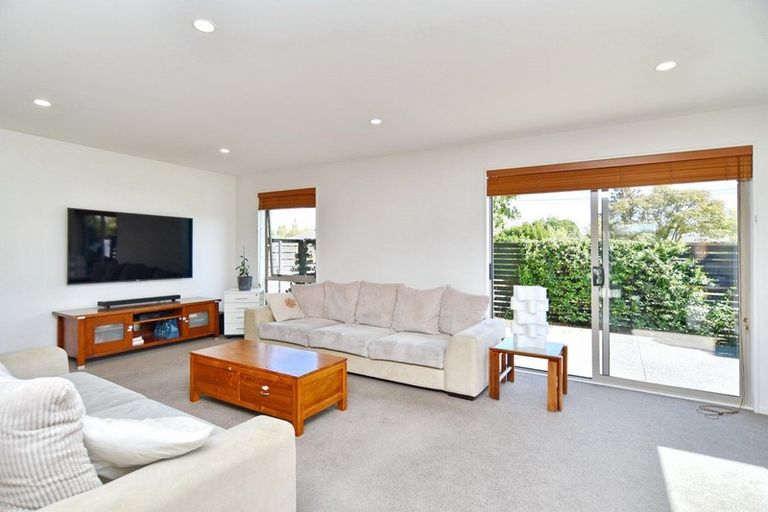 Photo of property in 10 Clearbrook Street, Shirley, Christchurch, 8052