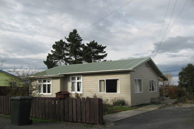 Photo of property in 10 Athol Place, Balclutha, 9230