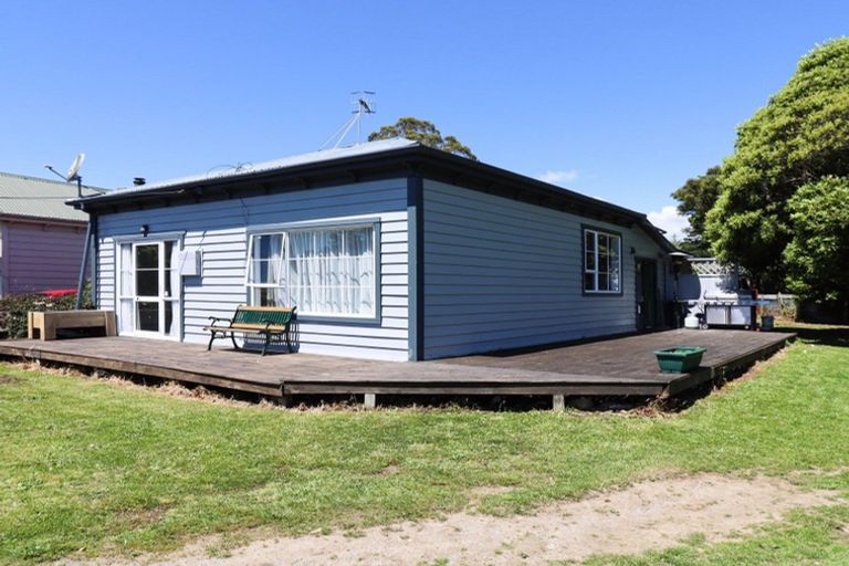 Photo of property in 21 Bridge Street, Eketahuna, 4900