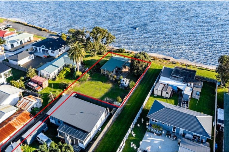 Photo of property in 11 Ronald Avenue, Glenbrook, Waiuku, 2681