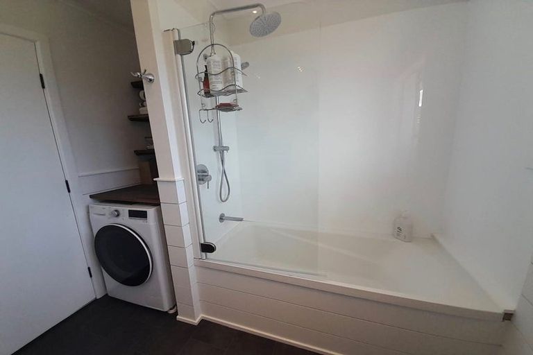 Photo of property in 6 Waiau Close, Kelson, Lower Hutt, 5010