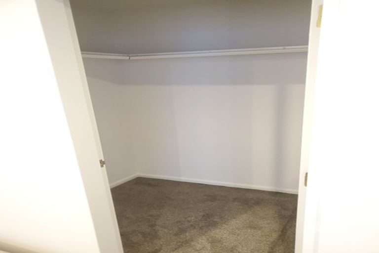 Photo of property in 5 Kent Terrace, Mount Victoria, Wellington, 6011