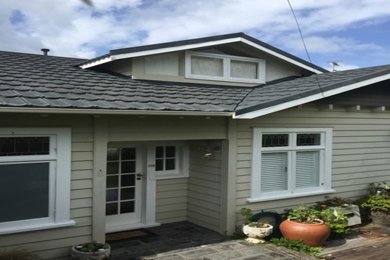 Photo of property in 15 Kerr Street, Devonport, Auckland, 0624