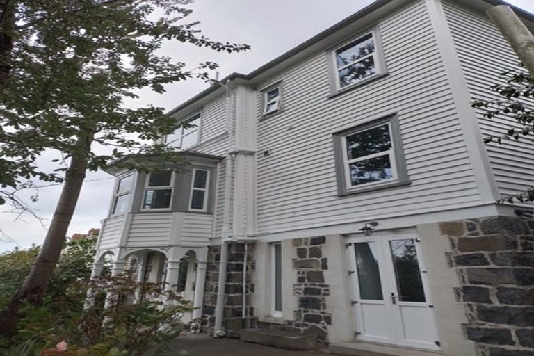 Photo of property in 15 Scotland Street, Dunedin Central, Dunedin, 9016