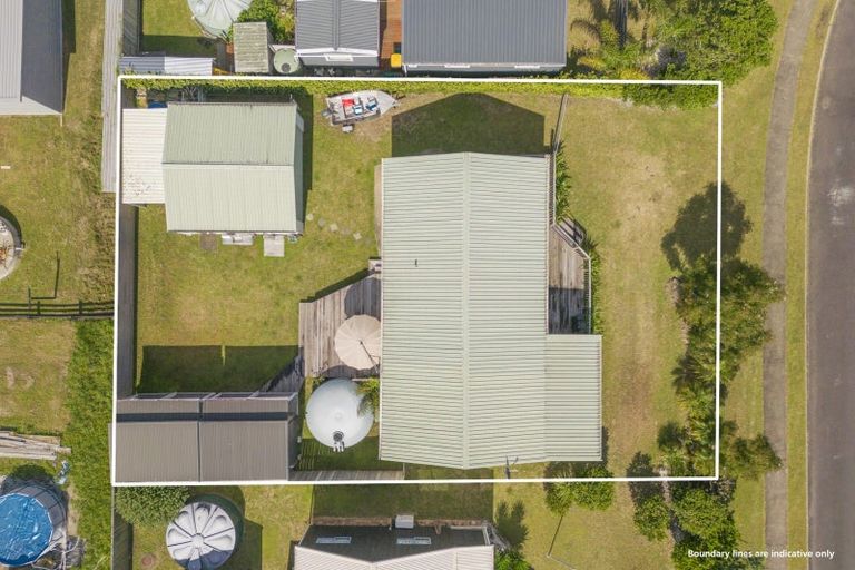 Photo of property in 23 Hawk Hill Crescent, Cooks Beach, Whitianga, 3591