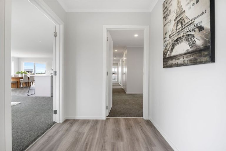 Photo of property in 32 Costello Drive, Ngatea, 3503