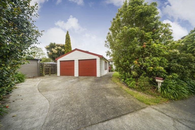 Photo of property in 1 Grant Place, Awapuni, Palmerston North, 4412
