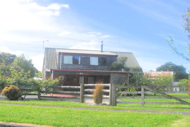 Photo of property in 26 Moore Street, Ohakune, 4625
