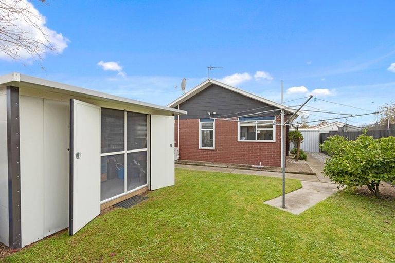 Photo of property in 34 Arcon Drive, Broomfield, Christchurch, 8042