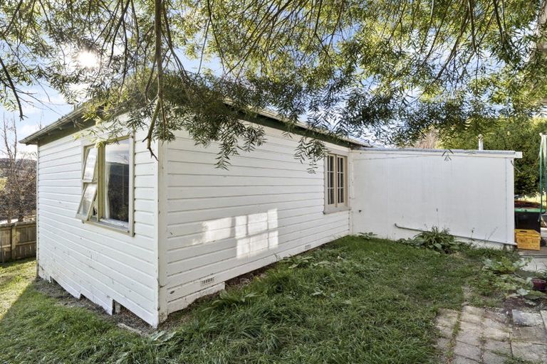 Photo of property in 7 Owen Street, Green Island, Dunedin, 9018