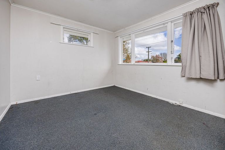 Photo of property in 38 Sutton Crescent, Papakura, 2110
