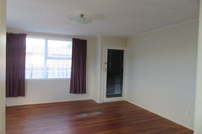 Photo of property in 2/109 Clouston Park Road, Clouston Park, Upper Hutt, 5018