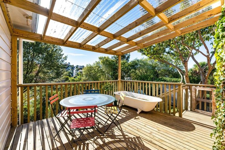 Photo of property in 4 Springhill Road, Mornington, Dunedin, 9011