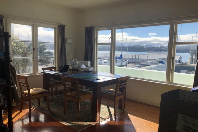 Photo of property in 1/442 Evans Bay Parade, Hataitai, Wellington, 6021