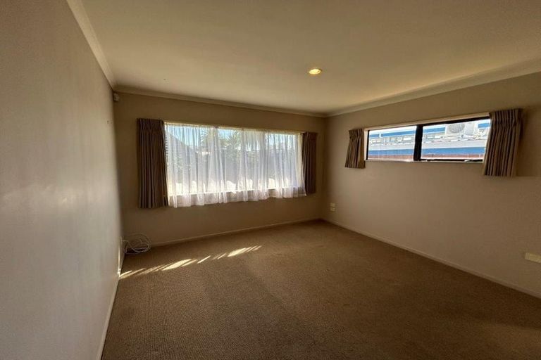 Photo of property in 19 Palm Springs Boulevard, Papamoa Beach, Papamoa, 3118