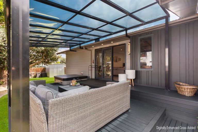 Photo of property in 4 Thackeray Place, Owhata, Rotorua, 3010