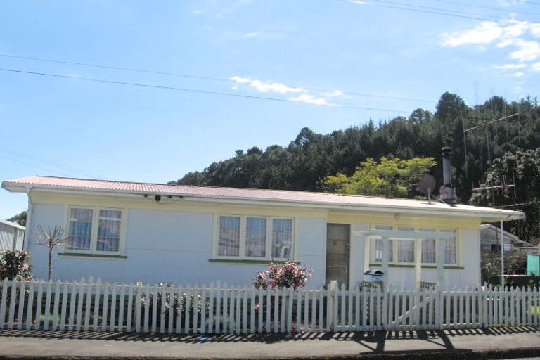 Photo of property in 103 Haven Street, Thames, 3500