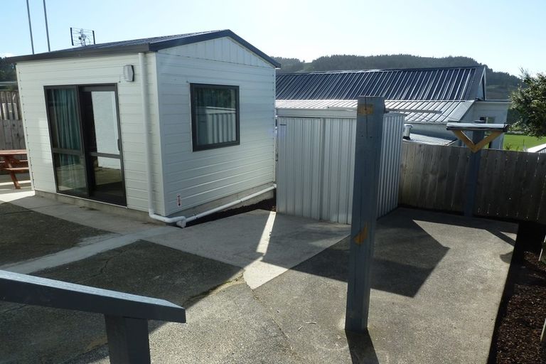 Photo of property in 5 Agnew Street, North Dunedin, Dunedin, 9016