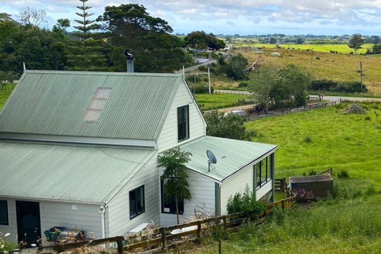 Photo of property in 241 Wallace Road, Koputaroa, Levin, 5571