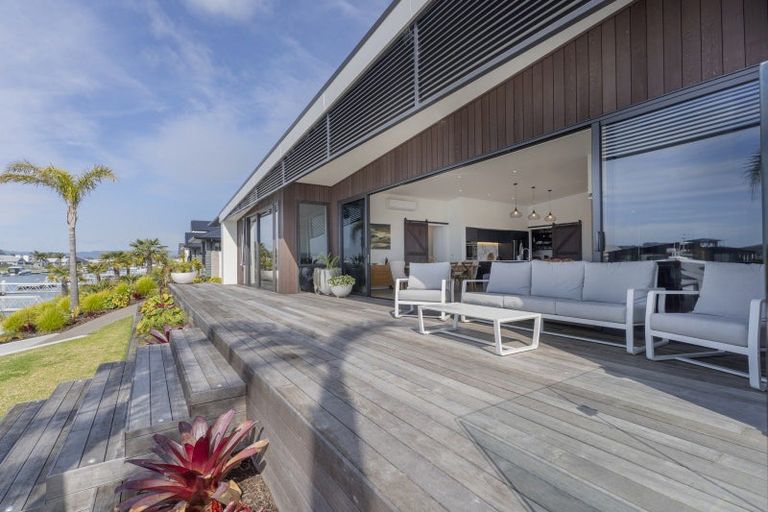 Photo of property in 11 Awatea Drive, Whitianga, 3510