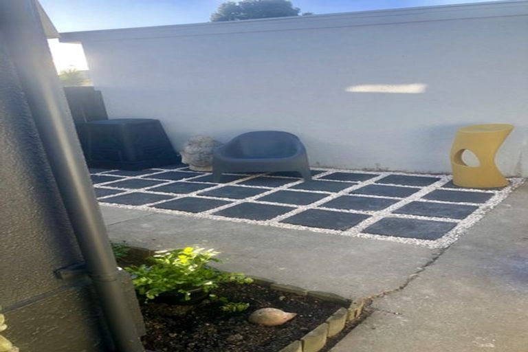 Photo of property in 4/84 Meeanee Road, Taradale, Napier, 4112