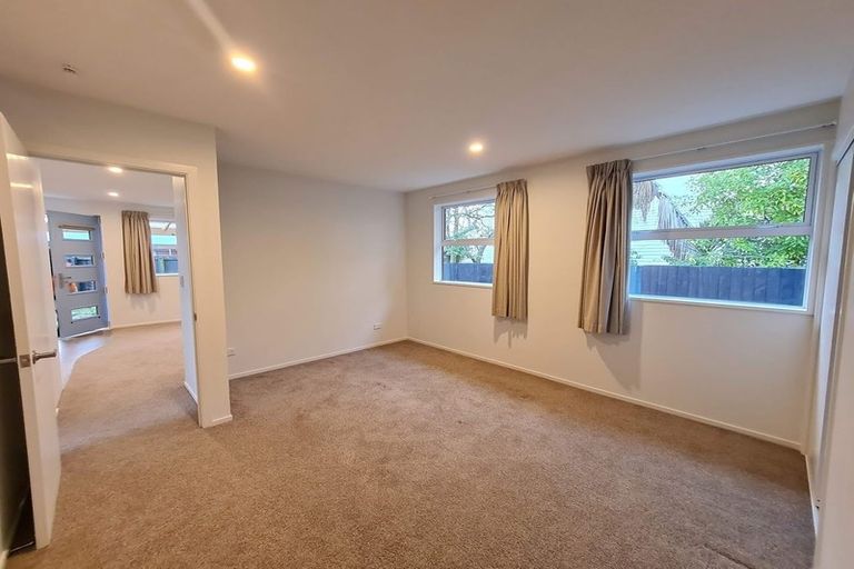 Photo of property in 1/231 Edgeware Road, Edgeware, Christchurch, 8013