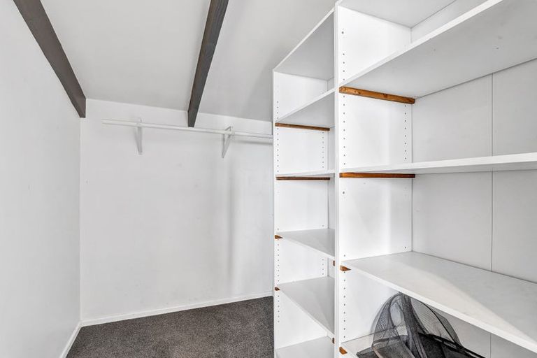 Photo of property in 57 Queens Road, Glen Avon, New Plymouth, 4312