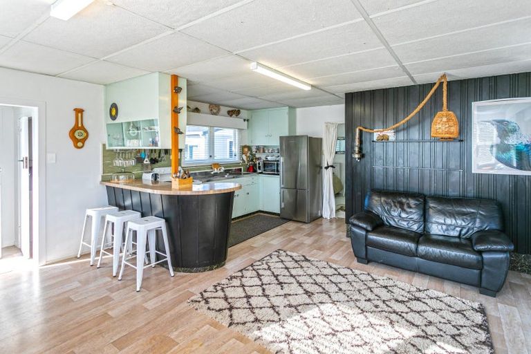 Photo of property in 224 Tui Road, Whangamata, 3620