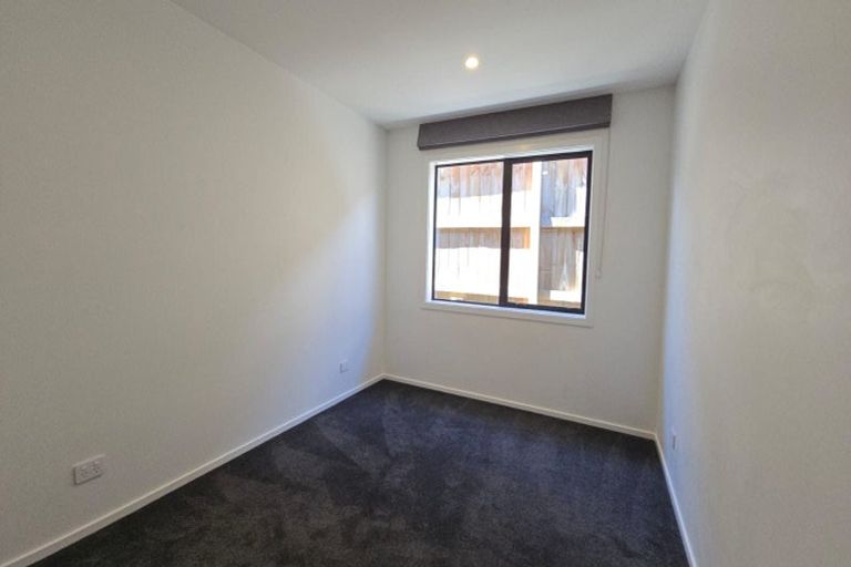 Photo of property in 98 Jack Hanley Drive, Jacks Point, Queenstown, 9371
