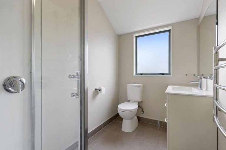 Photo of property in 2/456 Worcester Street, Linwood, Christchurch, 8011