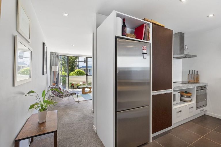 Photo of property in The Altair, 11/120 Rintoul Street, Newtown, Wellington, 6021