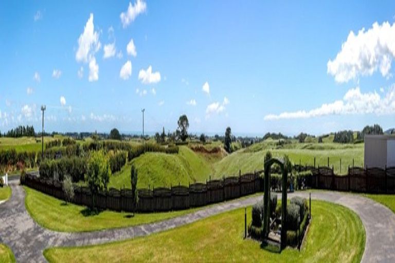 Photo of property in 377 Dover Road, Okato, New Plymouth, 4374