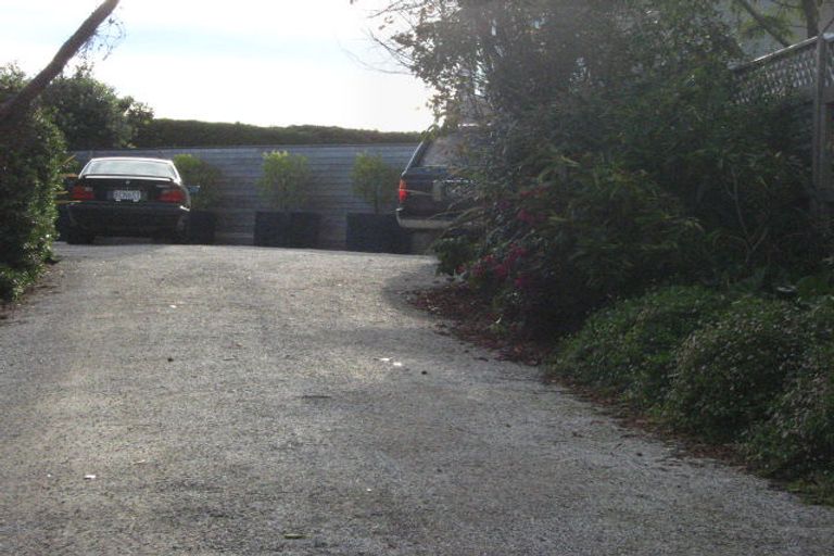 Photo of property in 2 Rosehill Road, Macandrew Bay, Dunedin, 9077