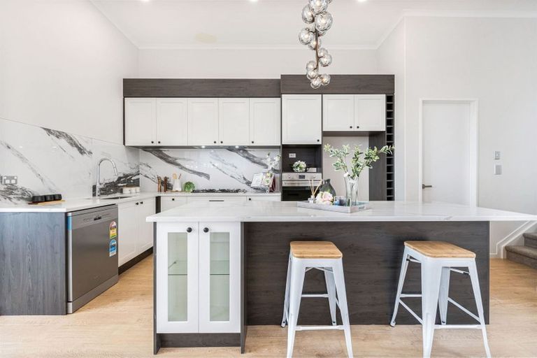 Photo of property in 85 Tir Conaill Avenue, Flat Bush, Auckland, 2019